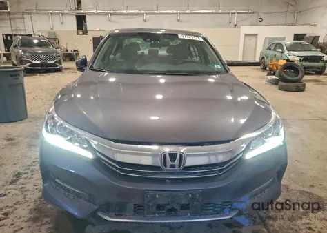 2017 Honda Accord Ex from USA, damaged, VIN 1HGCR2F03HA042708